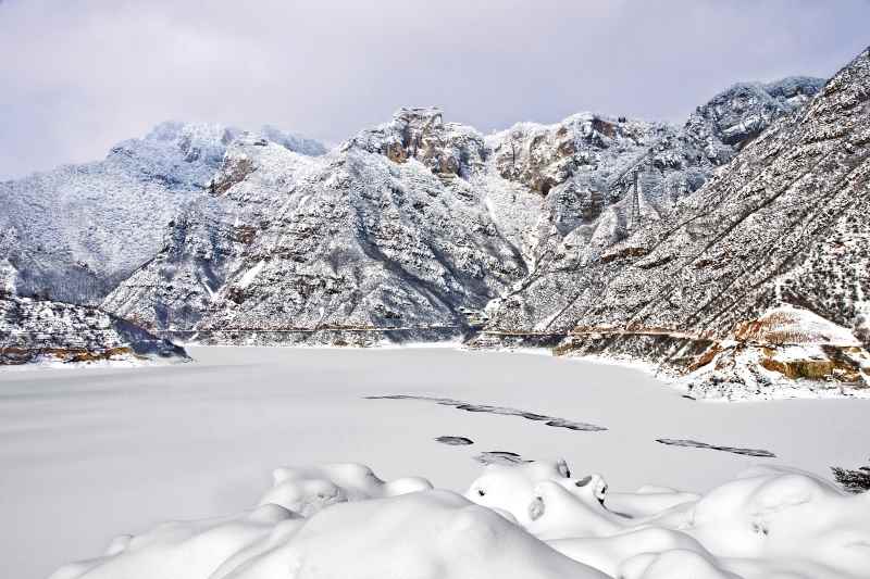 崆峒雪景